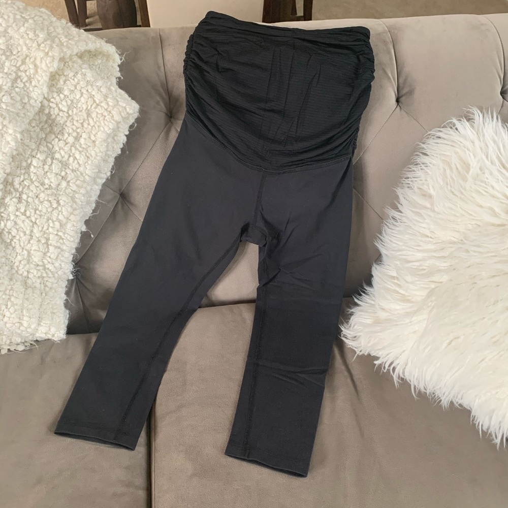 Maternity Capri Yoga Pants